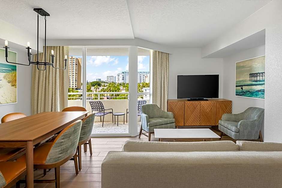 Wyndham Santa Barbara