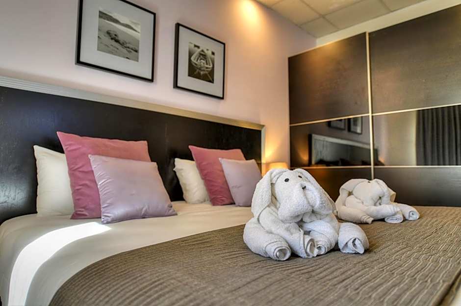 St. Julian's Bay Hotel