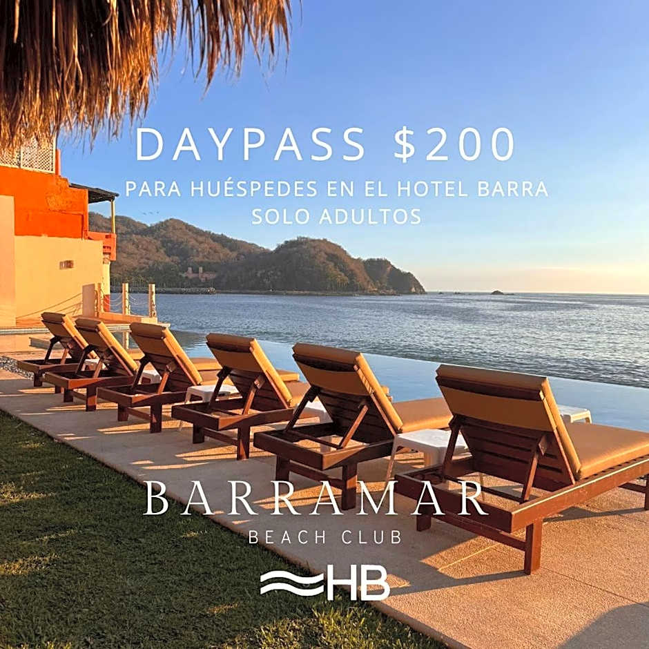 Hotel Barra de Navidad