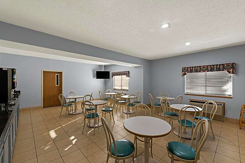 Red Lion Inn & Suites Gretna - Omaha SW