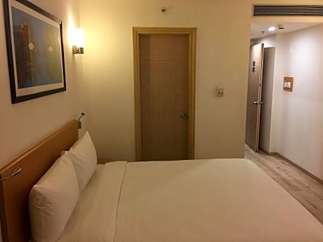 Business Double Room (Happy Hours 1 + 1 IMFL (Select Brands),Complimentary Laundry service for upto 2 clothing item(s) ,Complimentary Welcome Drink on arrival ,Early Check-In upto 2 hours (subject to availability) Late Check-Out upto 2 hours