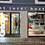 Sant Jordi Hostels Gracia