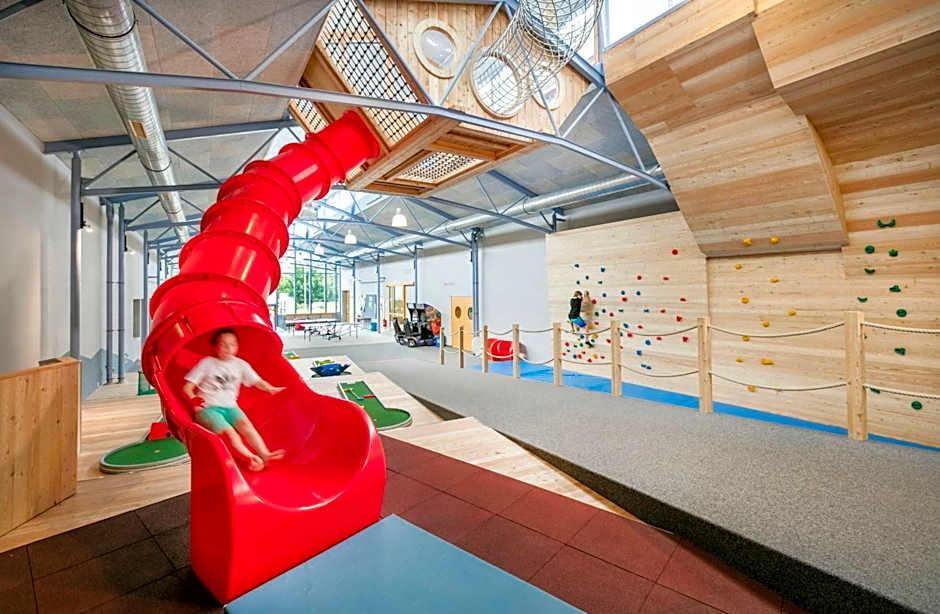 JUFA Hotel Vulkanland