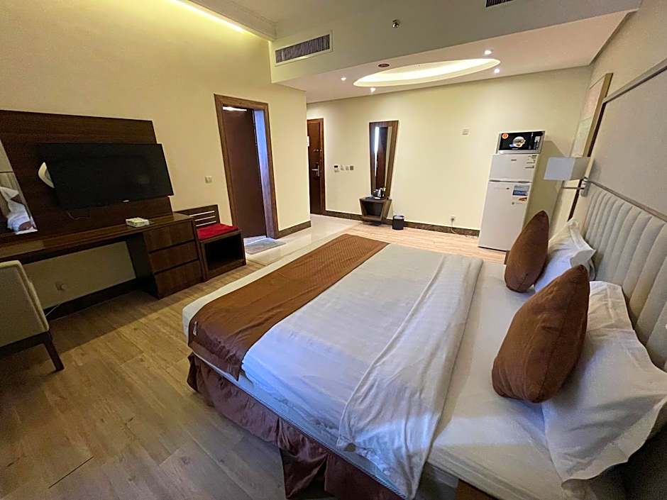 شقة فاخرة بالخبر- حي الحمراء