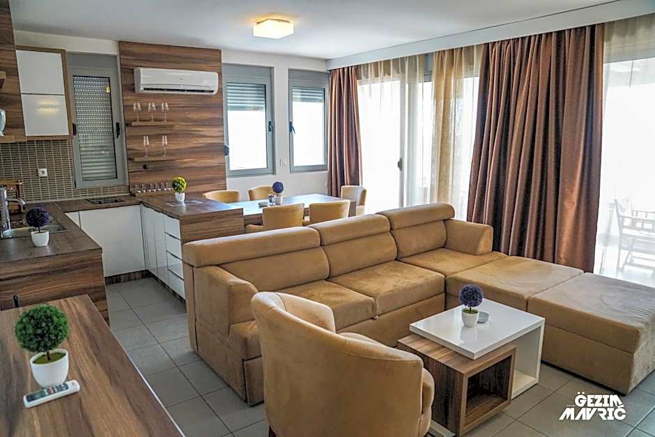 HOTEL MEDITERRANEO LIMAN free private beach for hotel guest