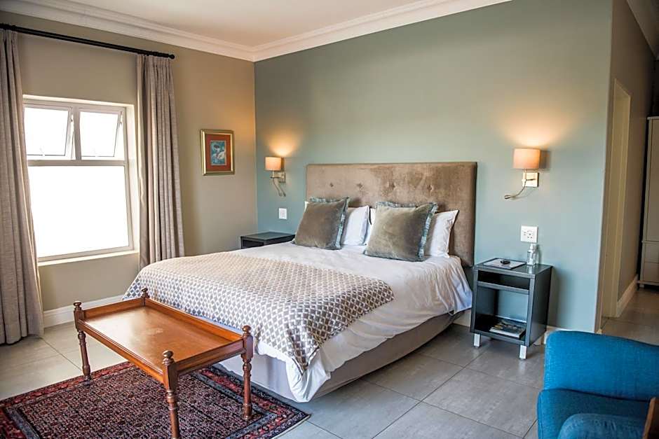 The Whale on Main B&B