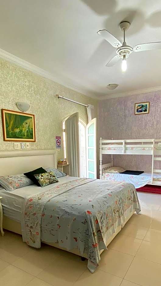 Suítes Sol do Guarujá