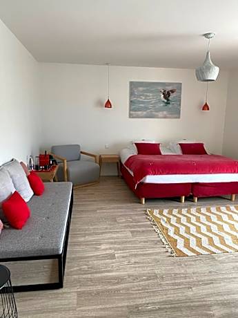 Deluxe Double Room with Side Sea View