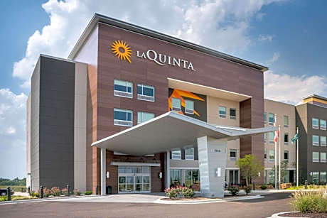 La Quinta Inn & Suites by Wyndham West Memphis