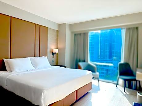 Premier Club King Room - Non-Smoking