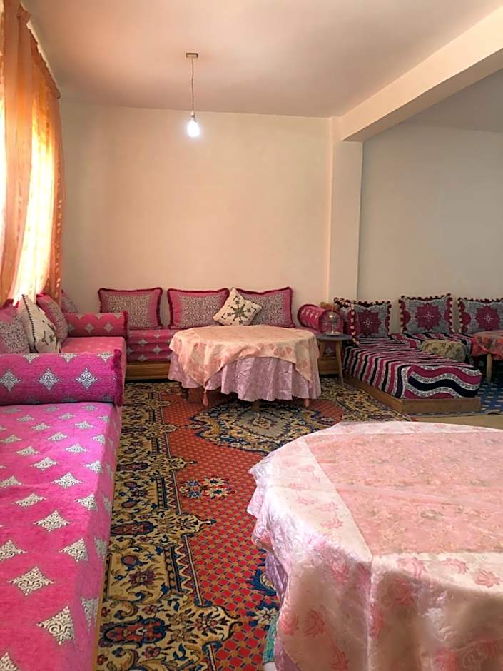 Vittel Ifrane Large and Beautiful Apartment