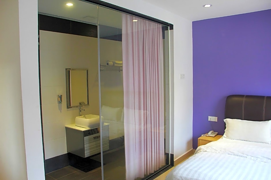 East Sun Hotel Sekinchan