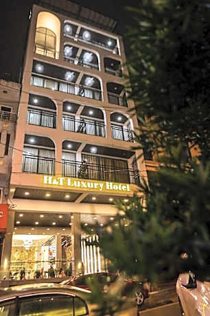 H&T Luxury Hotel
