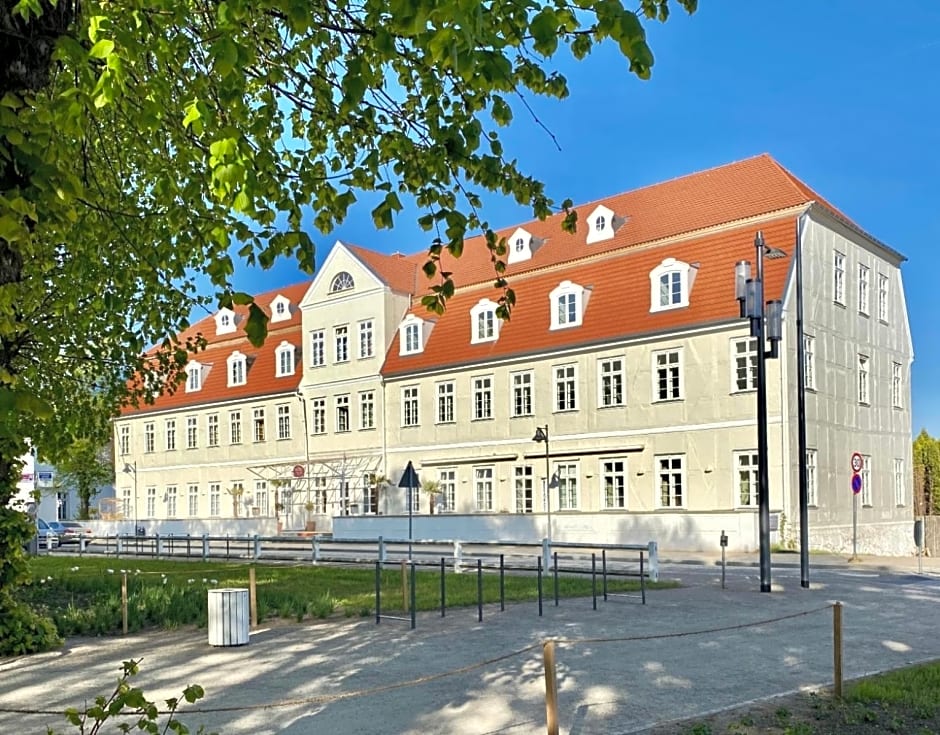 Hotel "Friedrich-Franz-Palais"