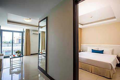 One-Bedroom Suite King