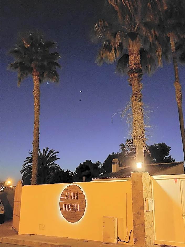 ZENIA HOSTEL