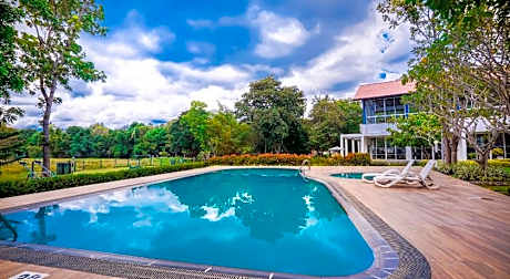 Lavendish Wild Safari