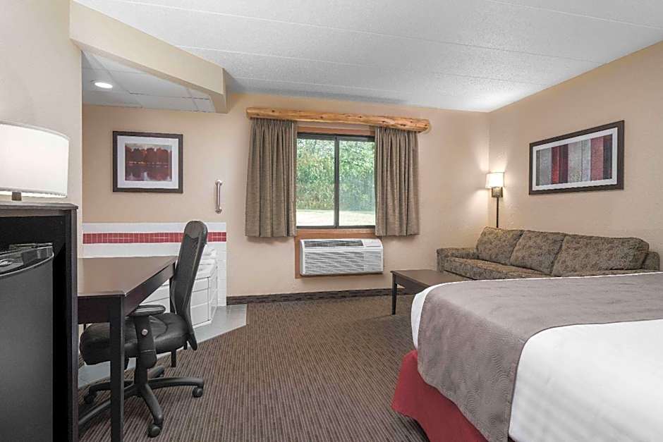 AmericInn by Wyndham Detroit Lakes