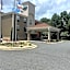 Holiday Inn Express Hotel & Suites Albemarle By IHG