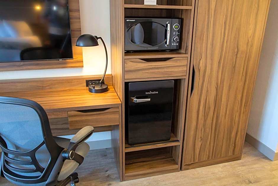 Best Western Plus Humboldt Bay Inn