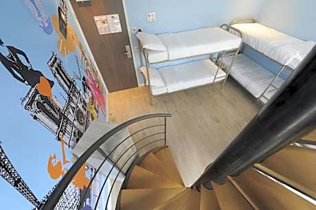 Bed in 6-Bed Mixed Dormitory Room