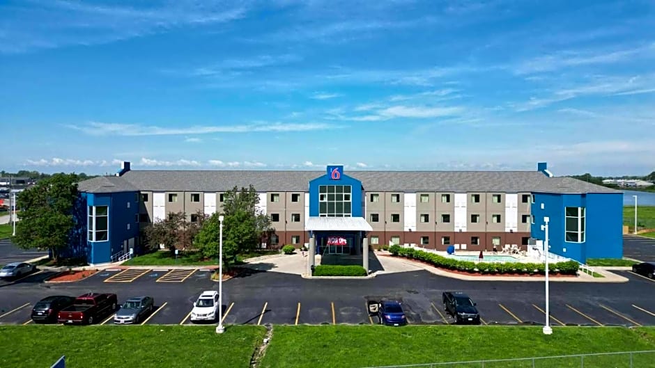 Motel 6-Caseyville, IL - Caseyville Il