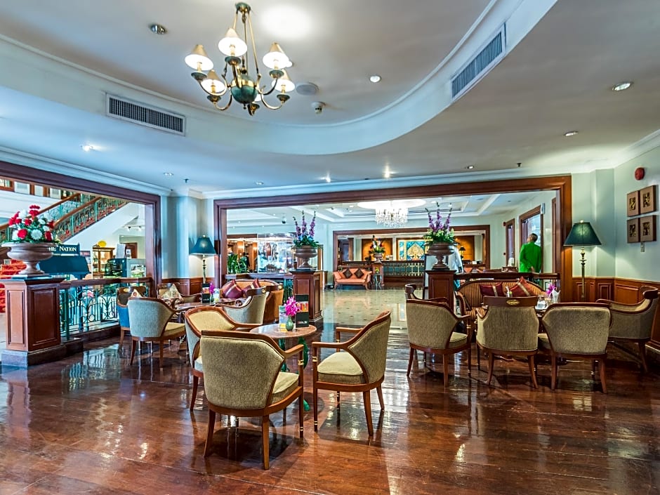 Evergreen Laurel Hotel