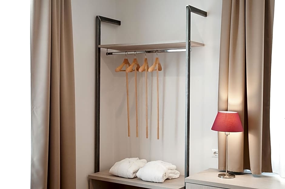 Giuturna Boutique Hotel