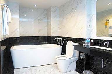 Orchardz Hotel Ayani