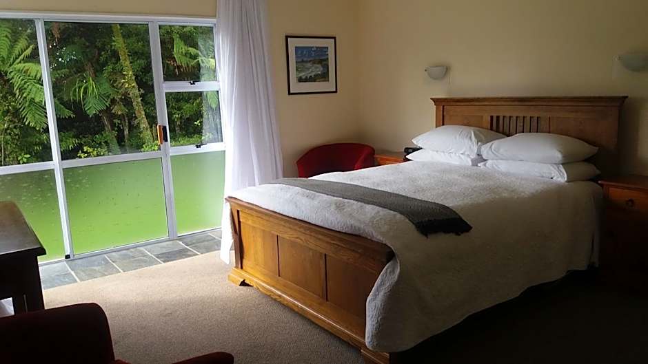 Patuha Rainforest Retreat