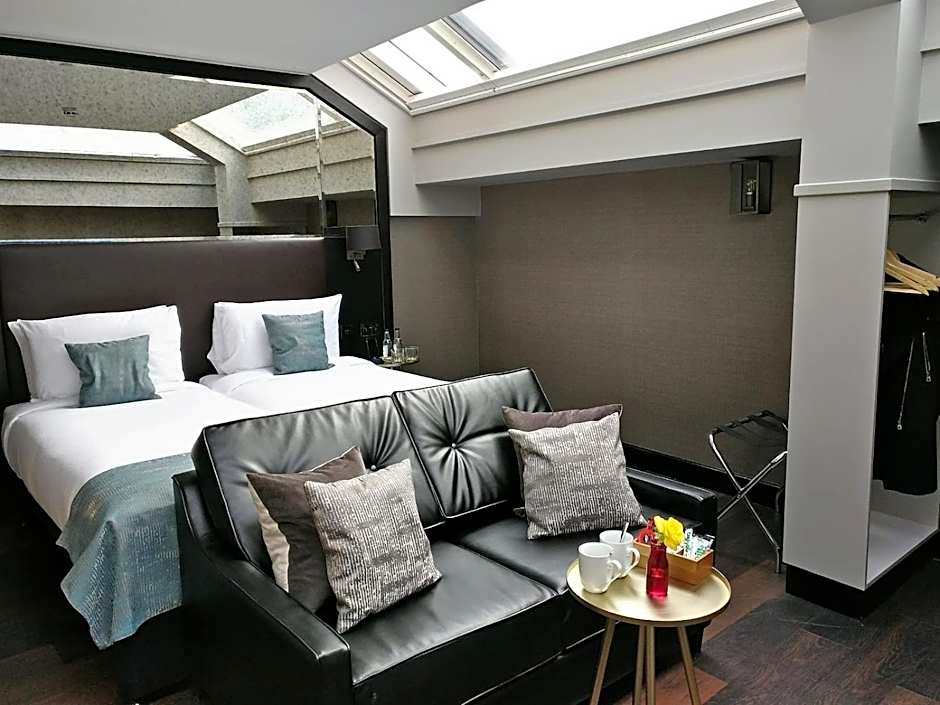 Camden Enterprise Hotel