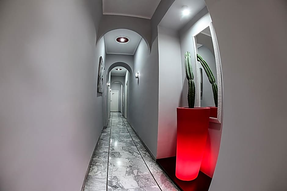 H Rooms Boutique Hotel