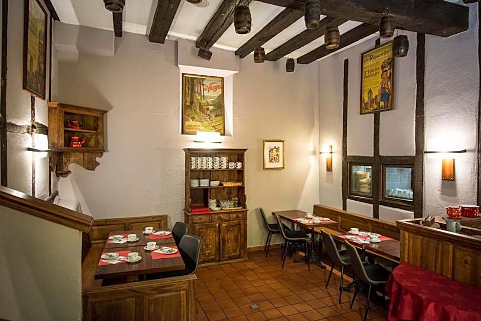 Hôtel De La Couronne