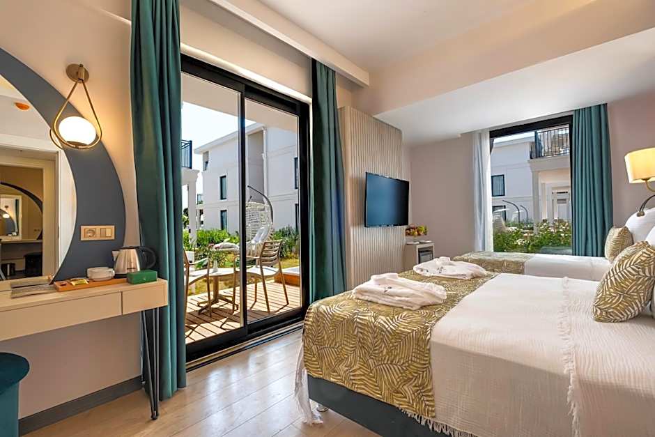 La Benata Beach Hotel