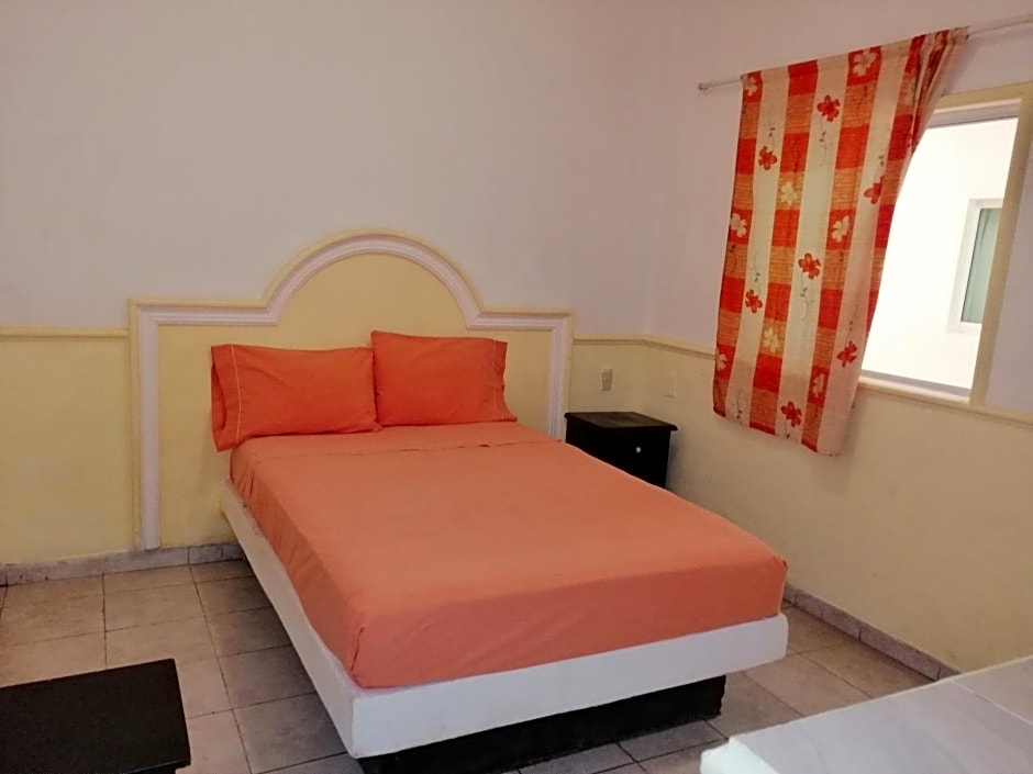 Hotel Kiko