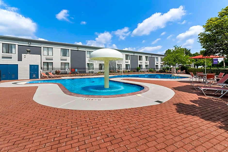 Spark By Hilton Hummelstown Hershey