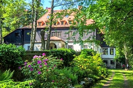 Dworek Saraswati