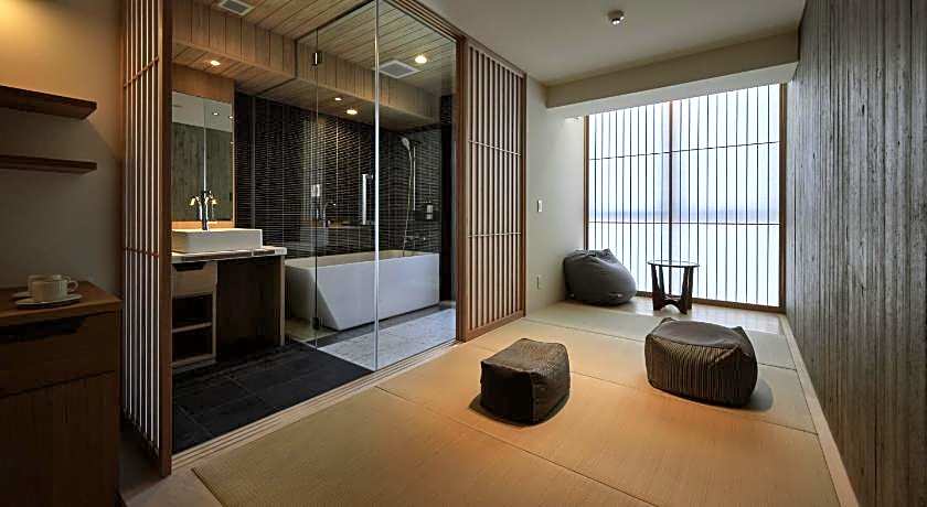 THE HOTELS HAKATA Harushige Honkan