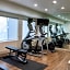 Holiday Inn Express Hotel & Suites Roseville - Galleria Area By IHG