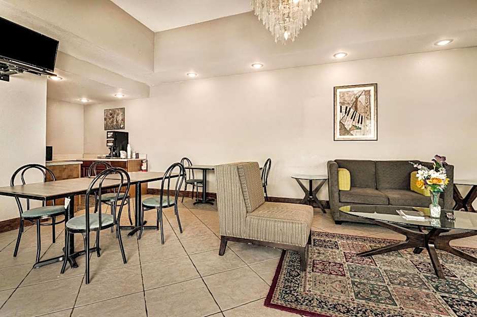 Rodeway Inn Sandersville