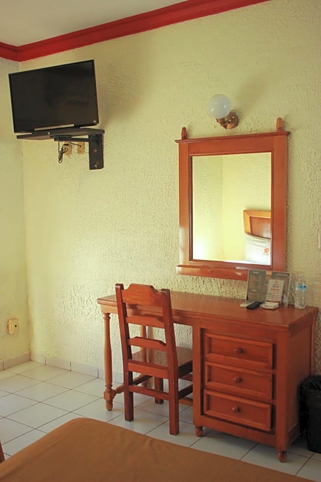 Hotel Pacific