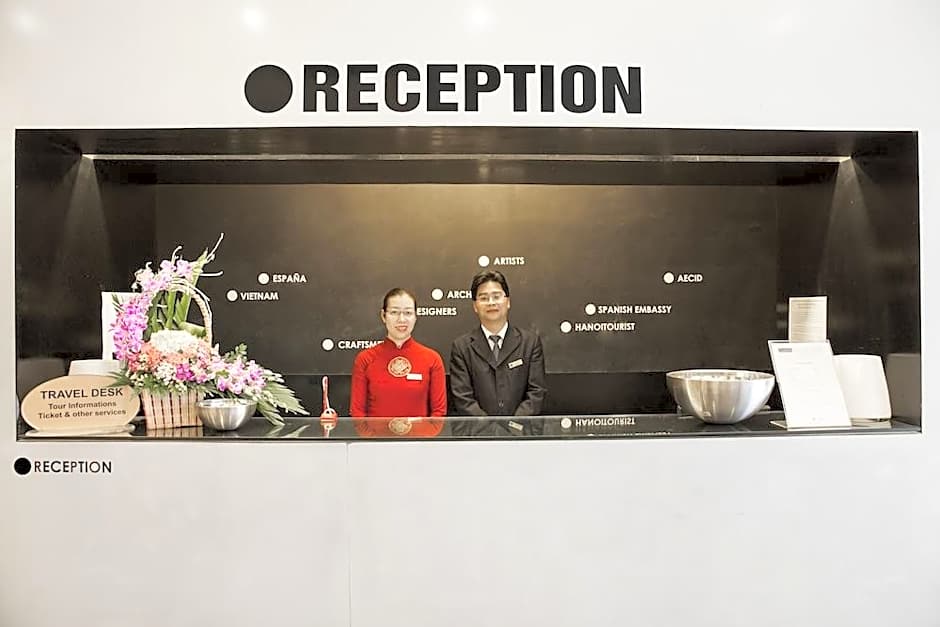 Thang Long Espana Hotel