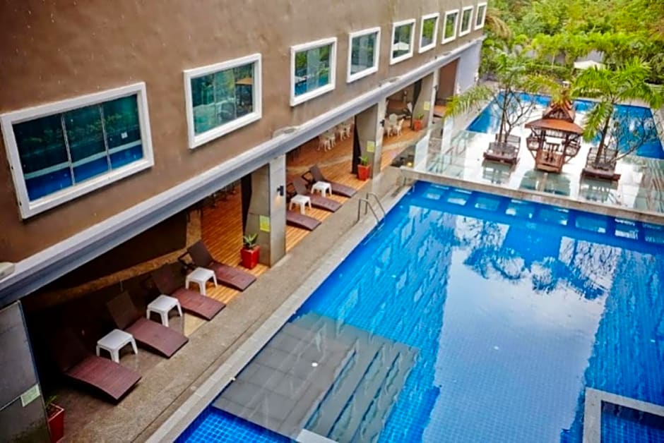 Ease Jomtien Pattaya Hotel