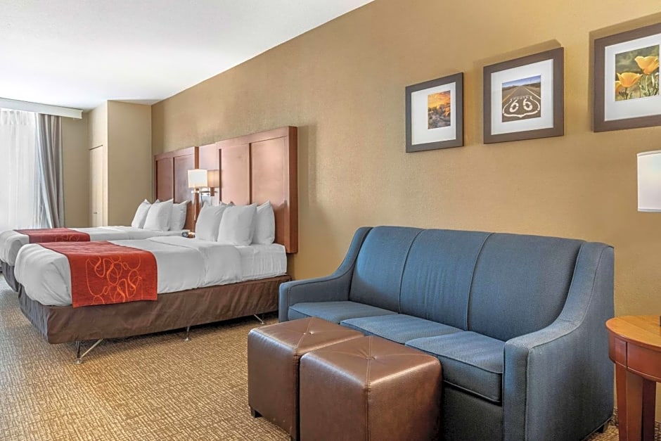 Comfort Suites Barstow near I-15