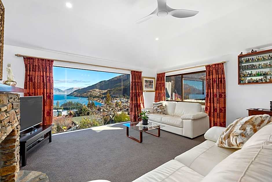Balmoral Lodge