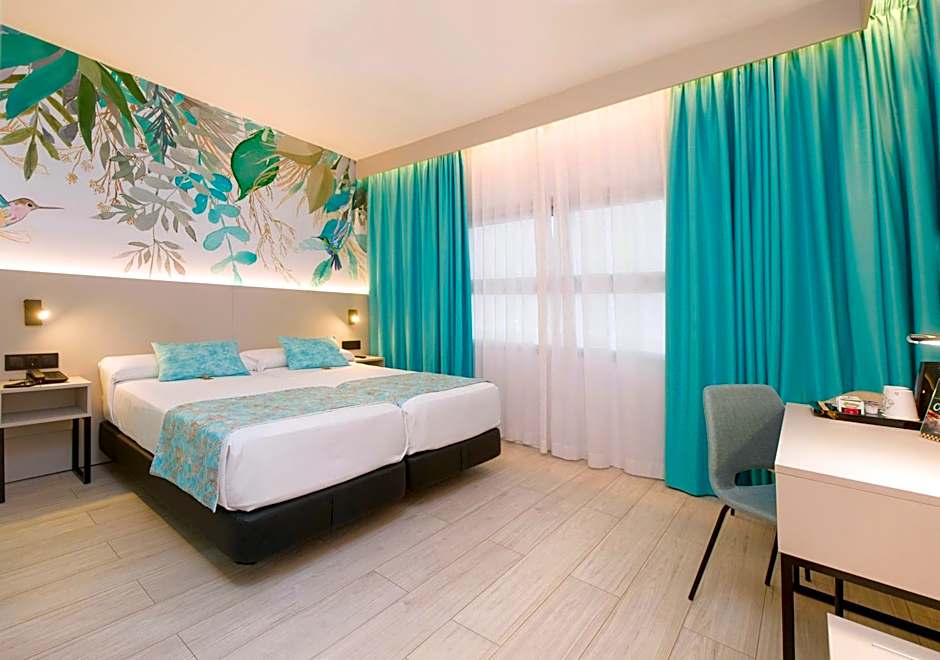 Hotel Tropical