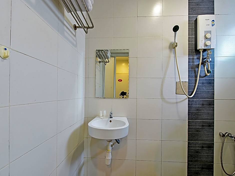 OYO 90853 New Soho Hotel