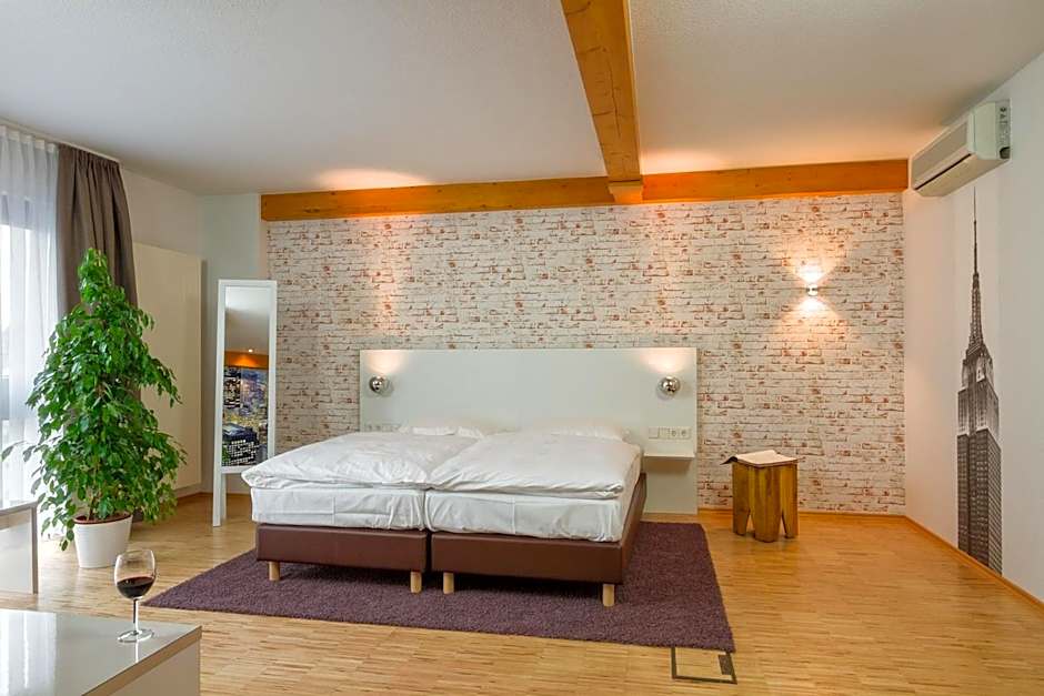 Hotel l'adresse garni