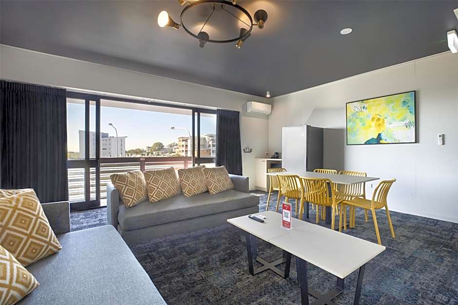 Prince of Wales Hotel