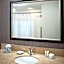 Sonesta Select Tinton Falls Eatontown